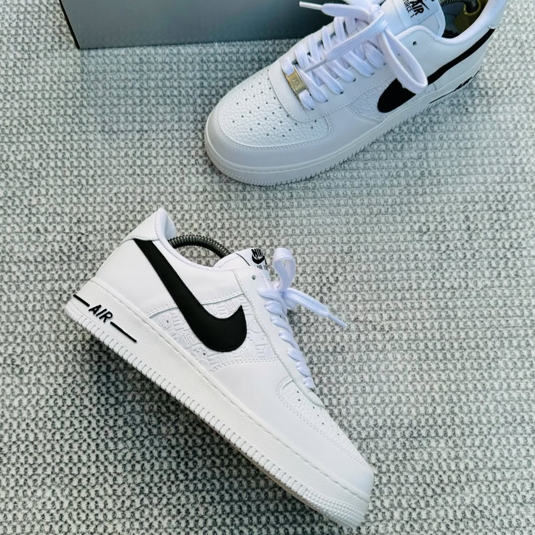NIKE AİR FORCE BEYAZ SİYAH