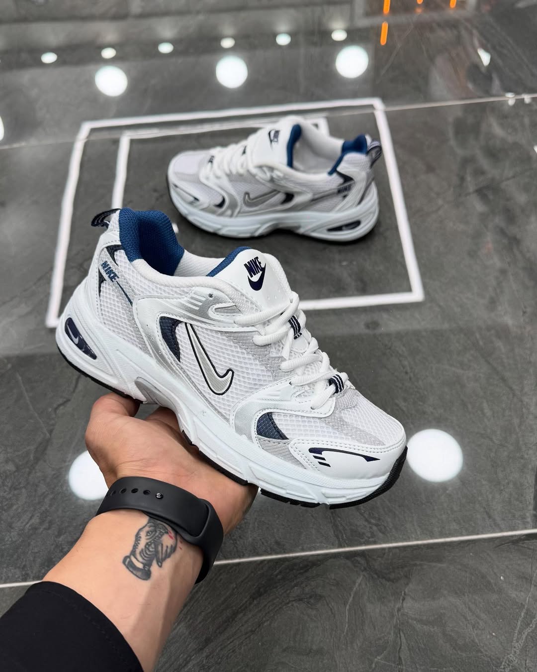 NIKE AİR 530 BEYAZ