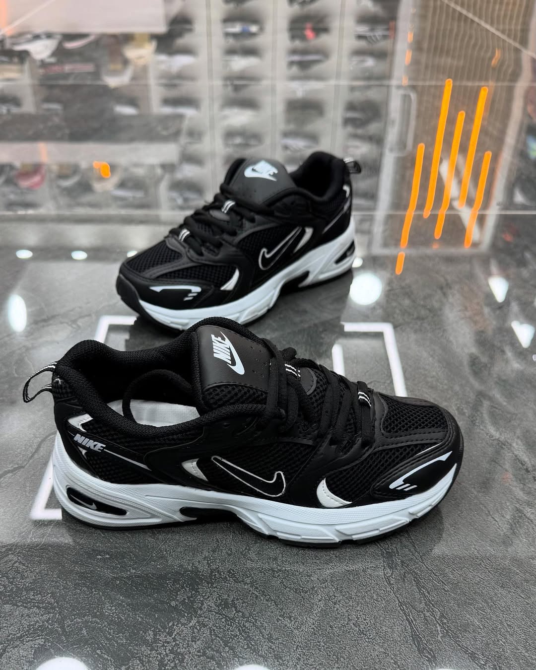 NIKE AİR 530 SİYAH