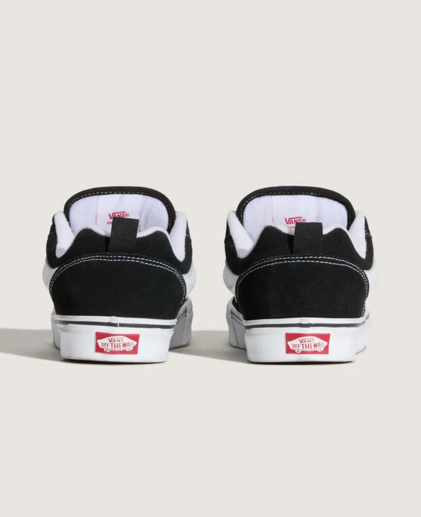VANS KNU SKOOL
