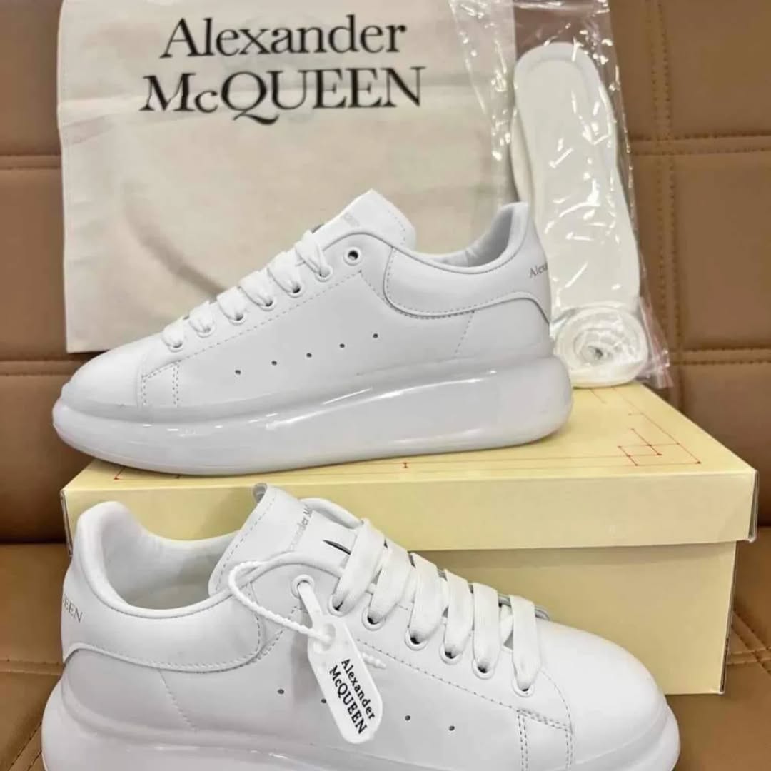ALEXANDER MCQUEEN BEYAZ PARLAK TABAN