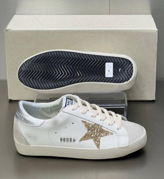GOLDEN GOOSE