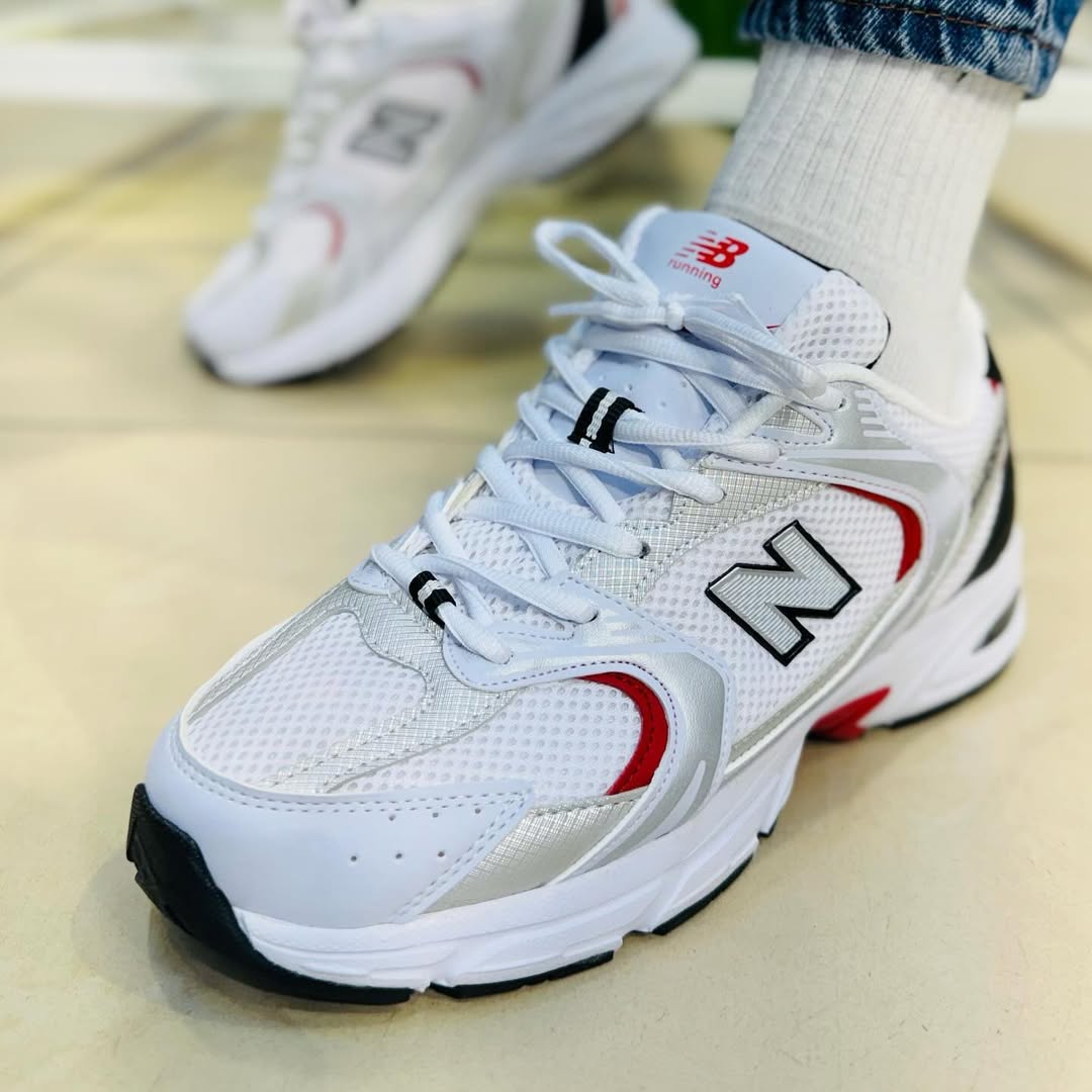 NEW BALANCE 530