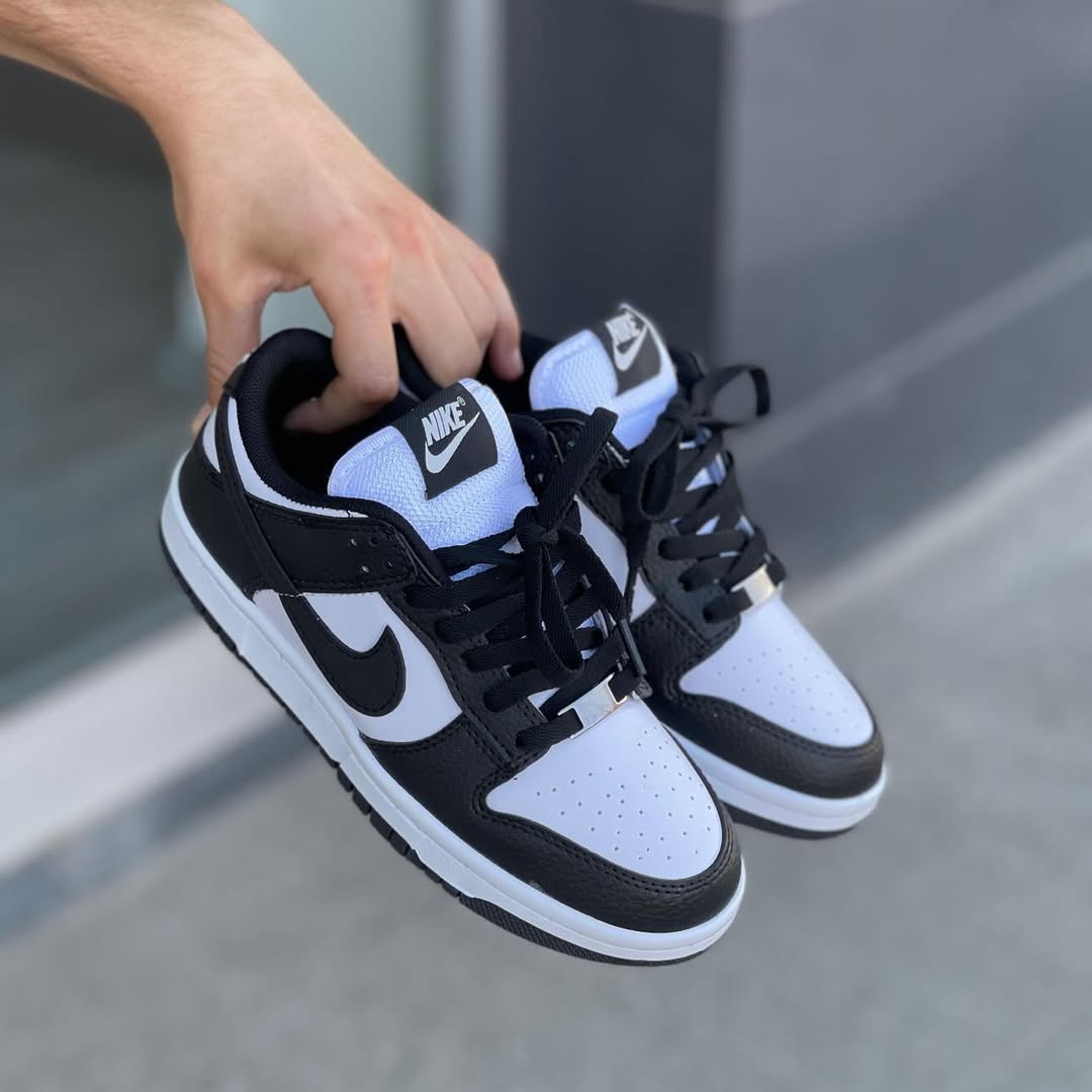 NIKE DUNK SİYAH BEYAZ