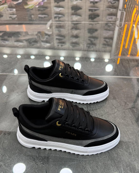 PRADA MİLANO SİYAH