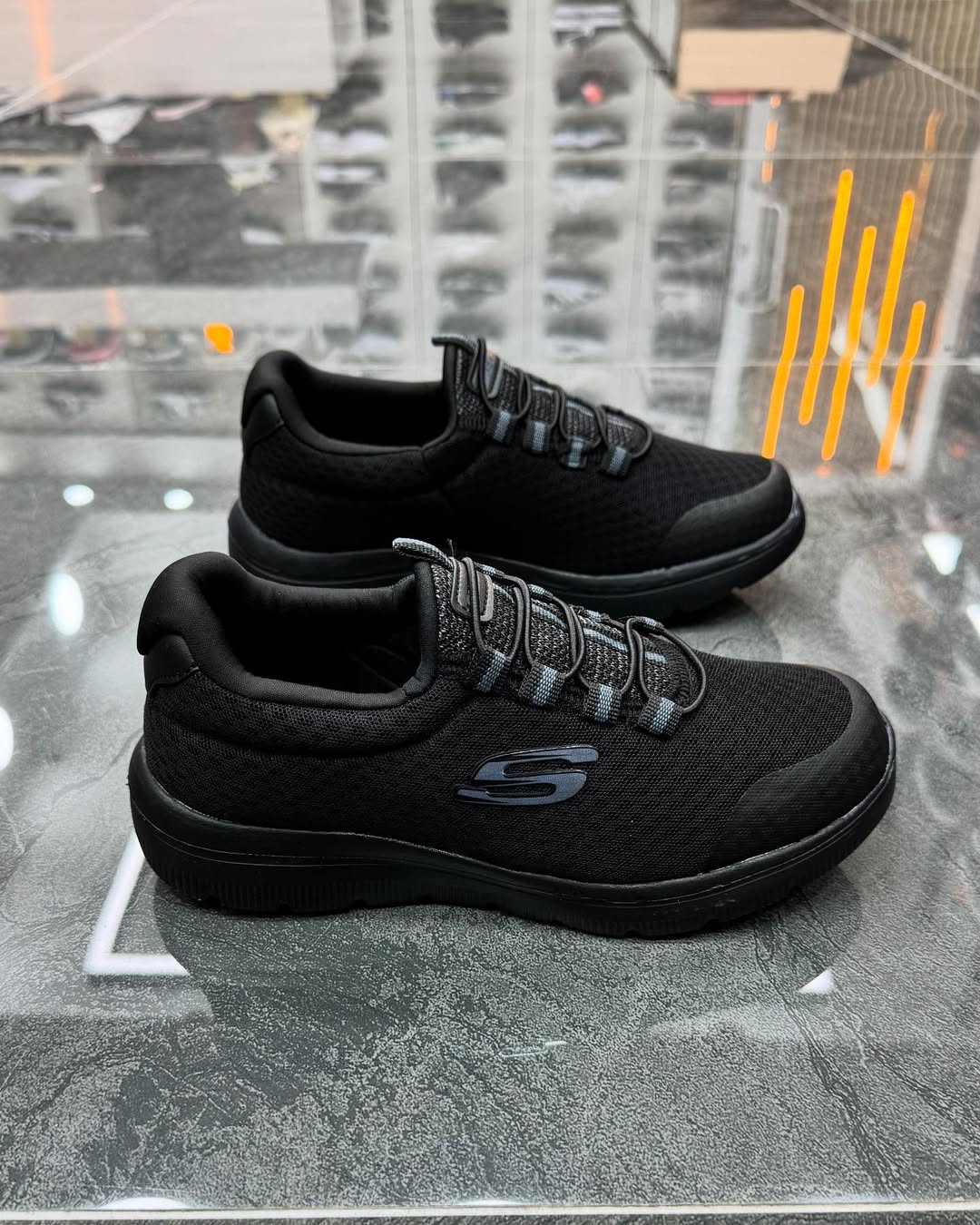 SKECHERS SPOR SİYAH