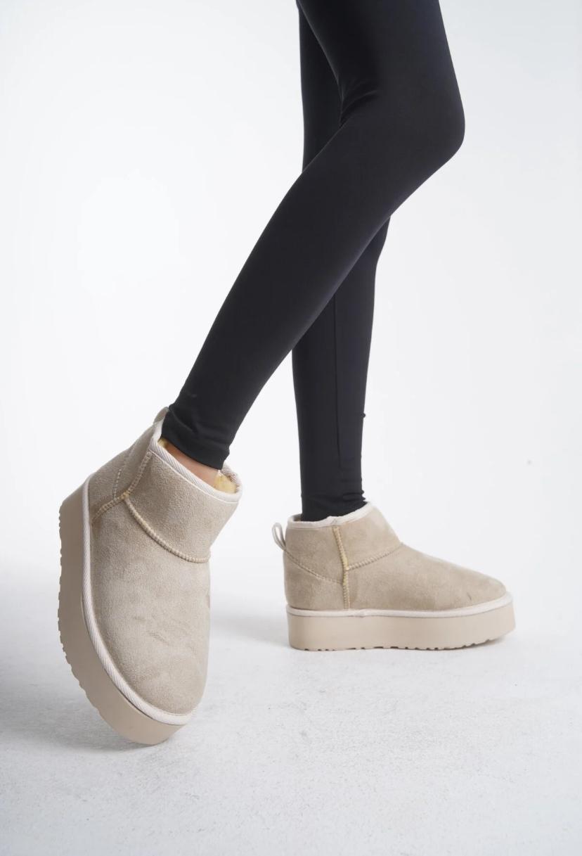 BEJ BAYAN UGG