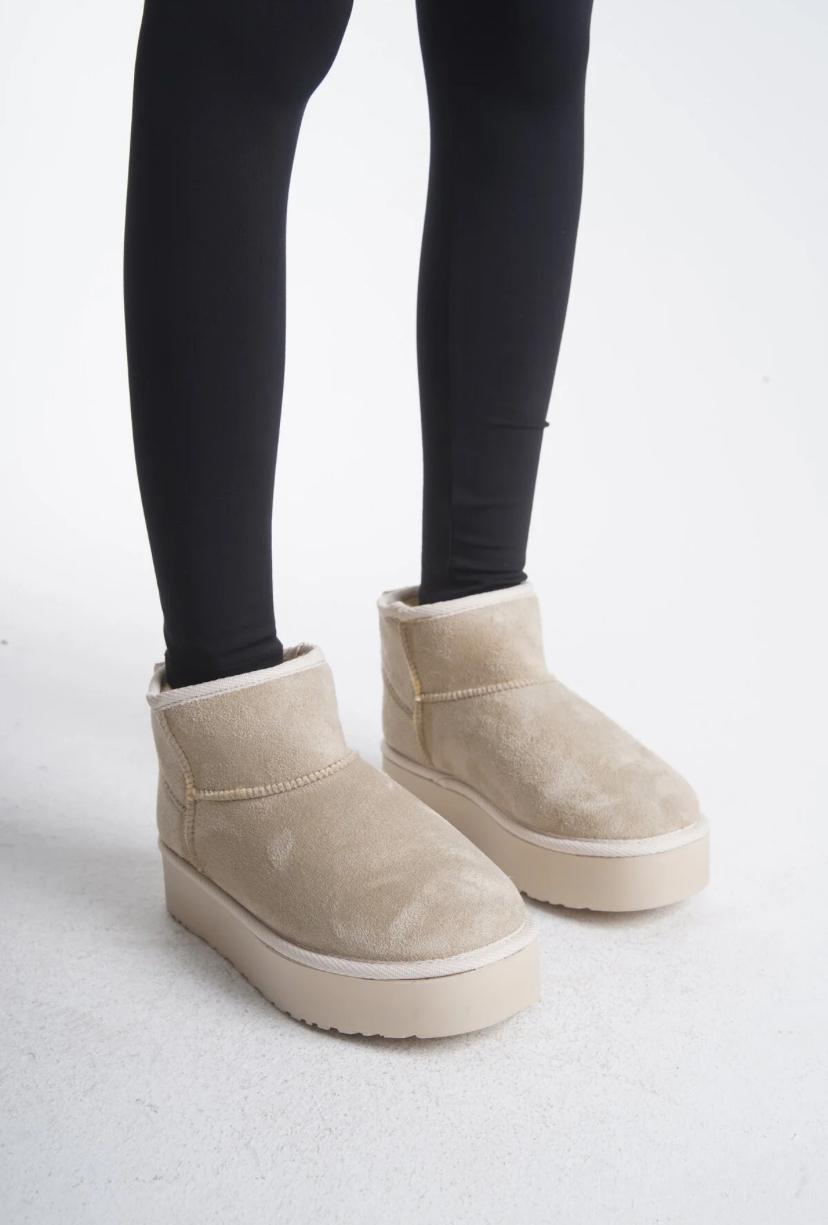 BEJ BAYAN UGG