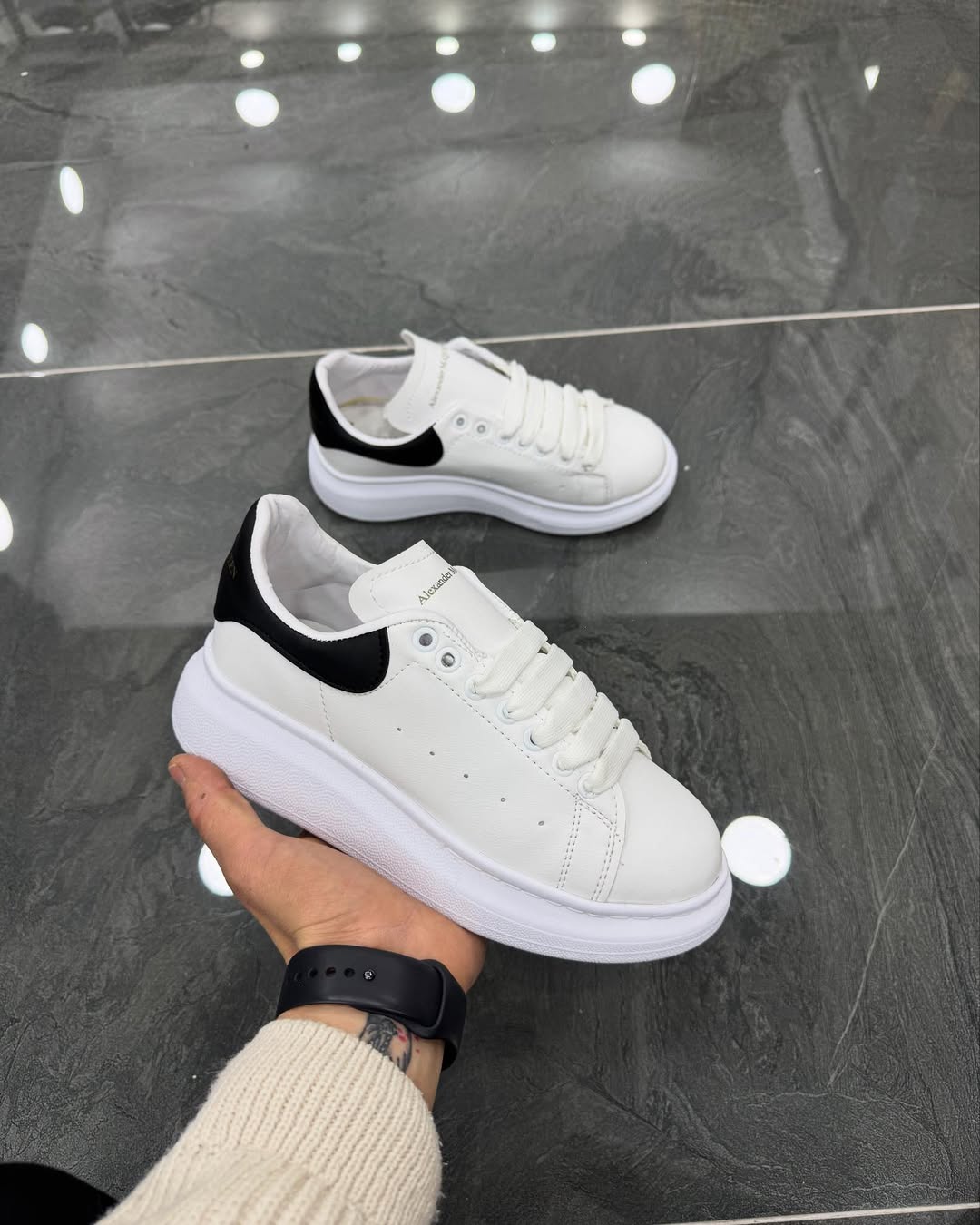 ALEXANDER MCQUEEN BEYAZ
